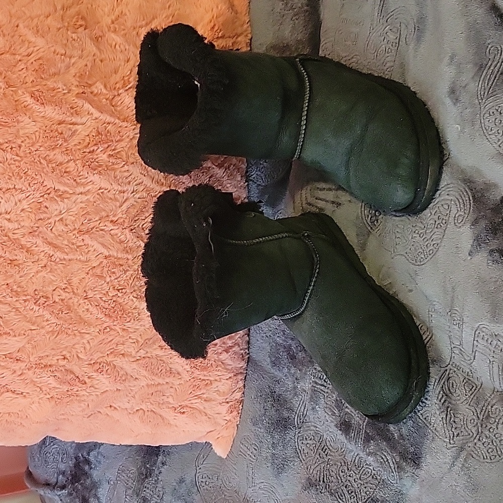 Bailey Bow Uggs